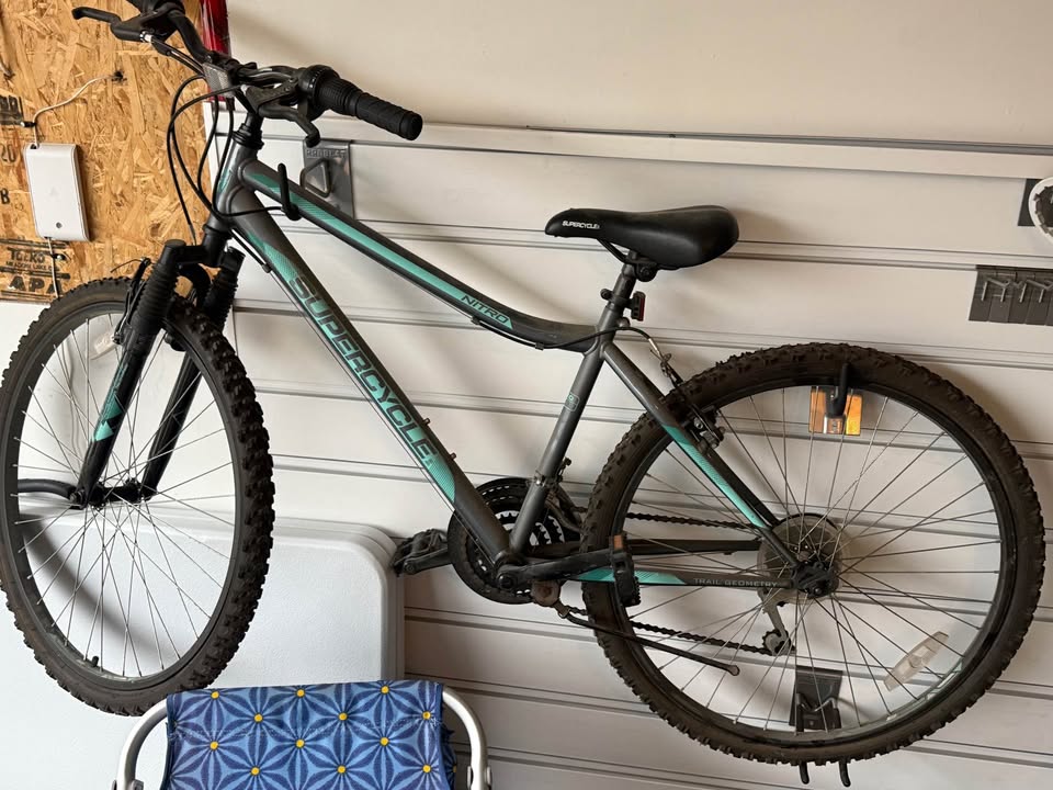 HUGE GARAGE SALE - Sports Equipment, Bikes, Gym Equipment & More photo 2